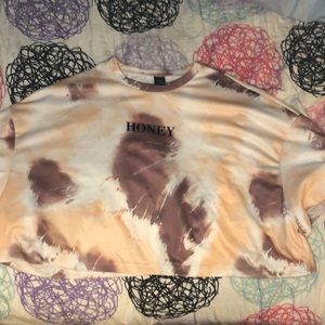 Cropped HONEY tee